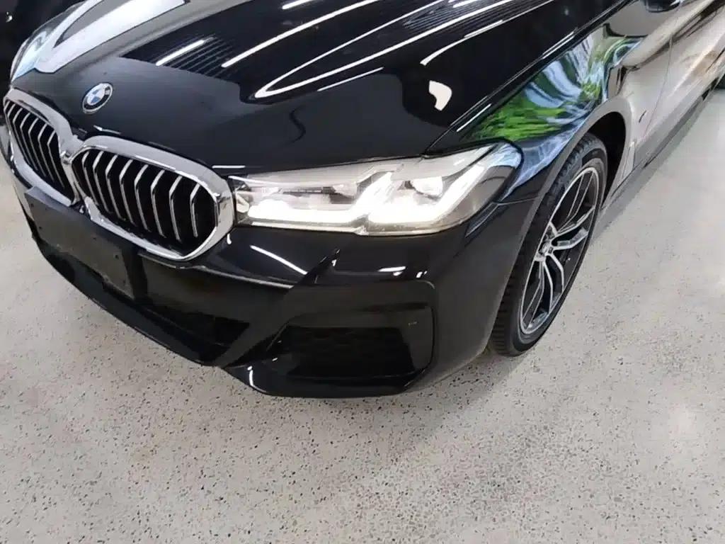 BMW 5 Series 2022 Facelift II 525Li M Sport Package — миниатюра 24