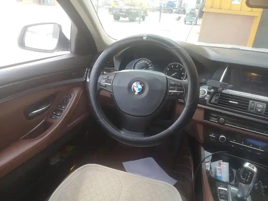 2014 BMW 5 Series 525Li Leading Edition — миниатюра 11