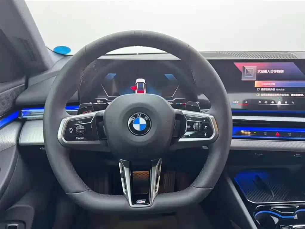 2024 BMW 5 Series Imported Model 525i M Sport Package — миниатюра 14