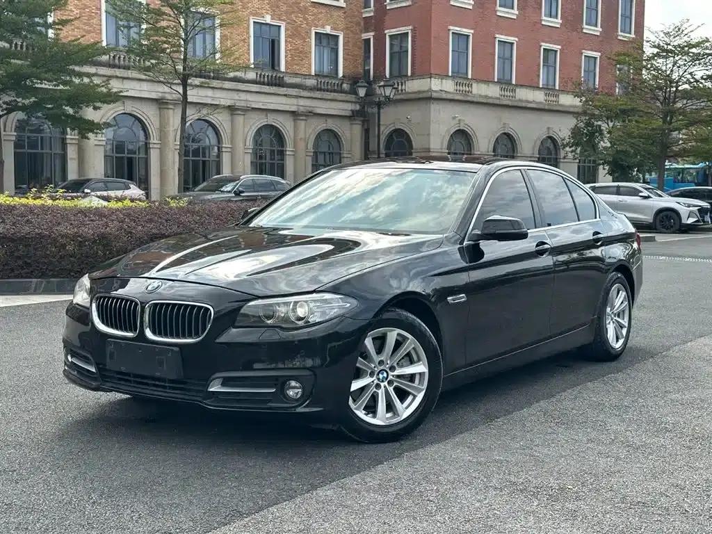2015 BMW 5 Series Imported Model 520i Elegant Edition — миниатюра 1