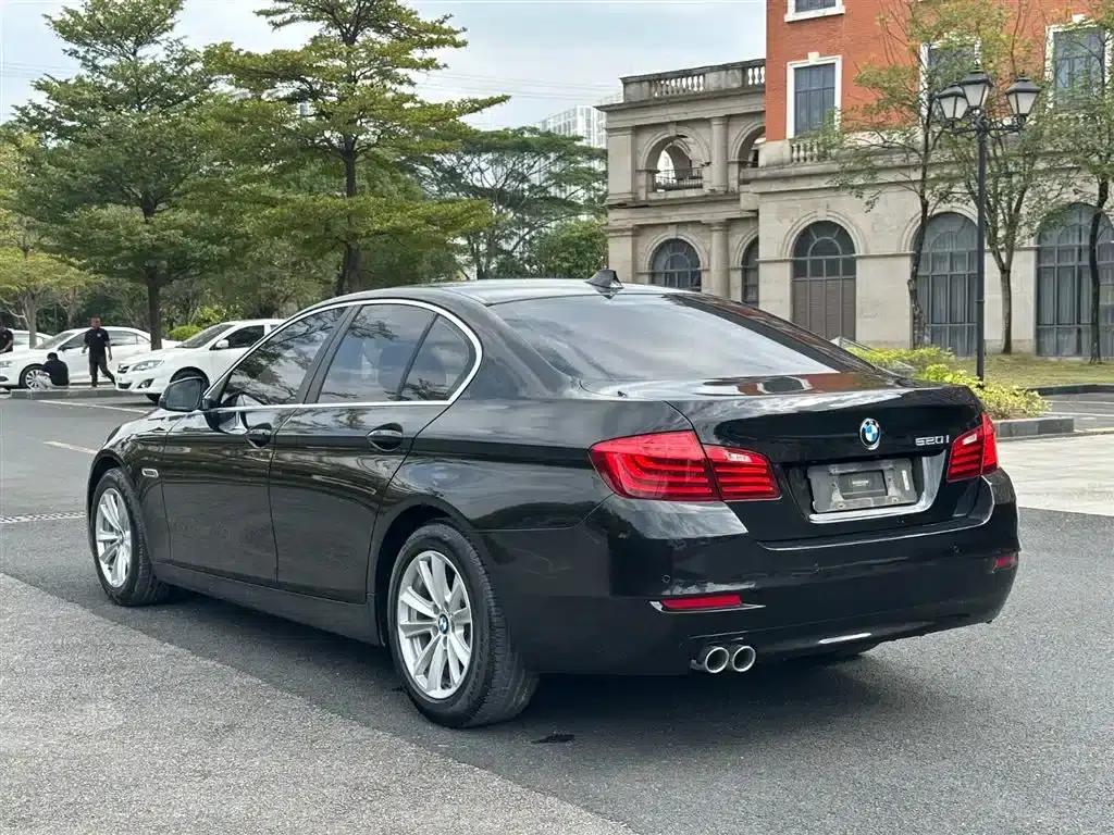 2015 BMW 5 Series Imported Model 520i Elegant Edition — миниатюра 15