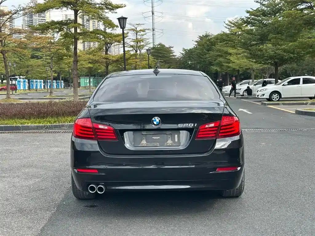 2015 BMW 5 Series Imported Model 520i Elegant Edition — миниатюра 16