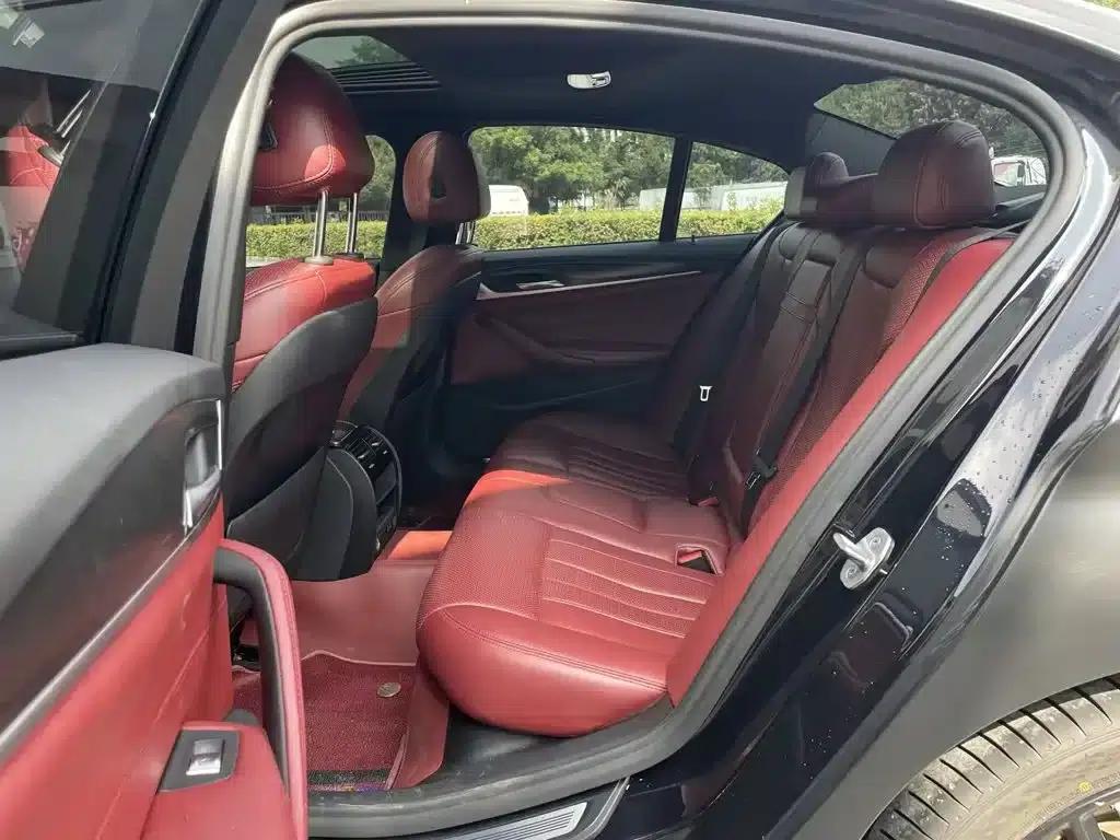 2021 BMW 5 Series Imported Model 525i M Sport Package — миниатюра 8