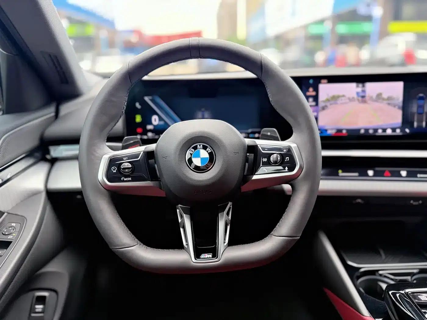 BMW 5 Series (Imported) 2024 525i M Sport Package — миниатюра 4
