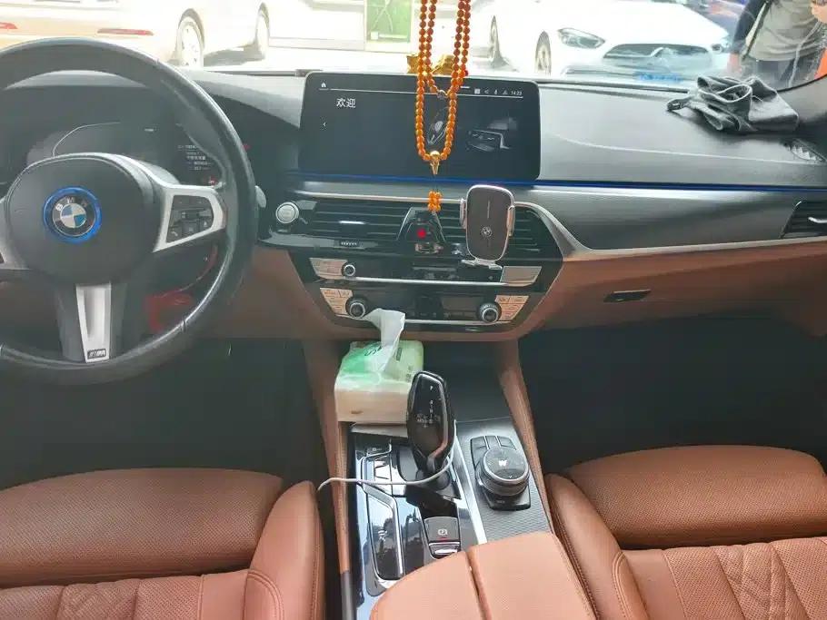 BMW 5 Series (Imported) 2021 525i M Sport Package — миниатюра 13