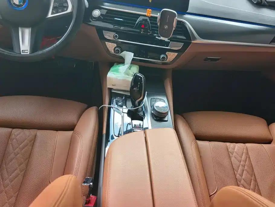 BMW 5 Series (Imported) 2021 525i M Sport Package — миниатюра 16