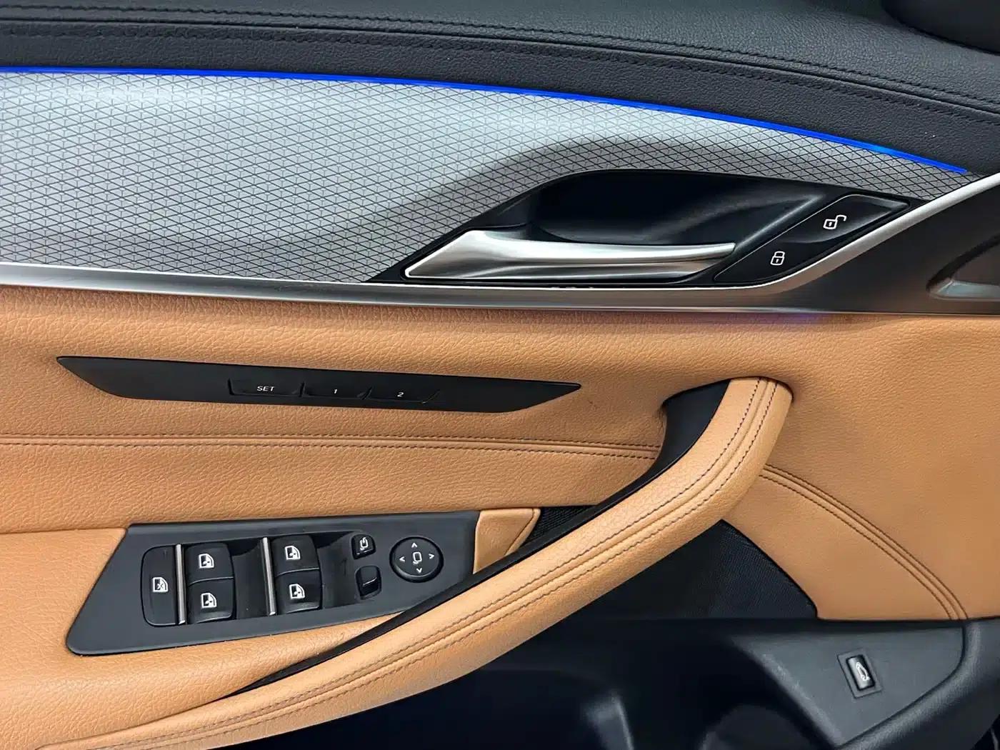 2018 BMW 5 Series (Imported) 525i M Sport Package — миниатюра 19