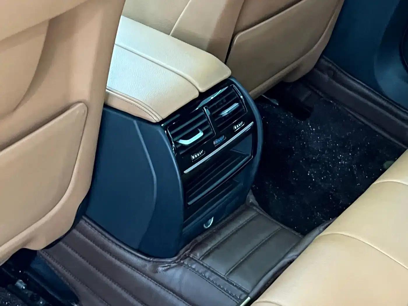 2018 BMW 5 Series (Imported) 525i M Sport Package — миниатюра 21