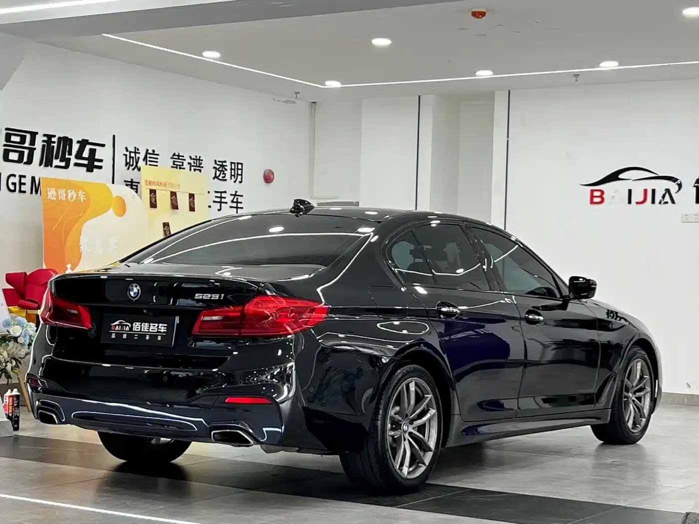 2018 BMW 5 Series (Imported) 525i M Sport Package — миниатюра 5