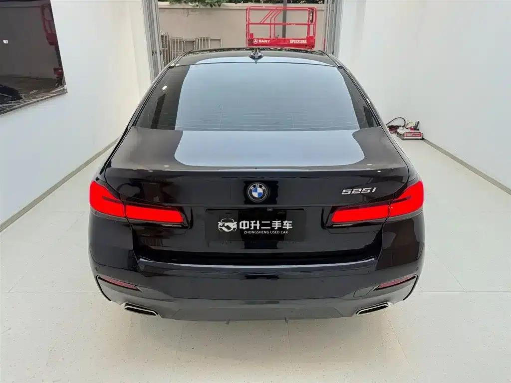 2021 BMW 5 Series Imported Model 525i M Sport Package — миниатюра 5