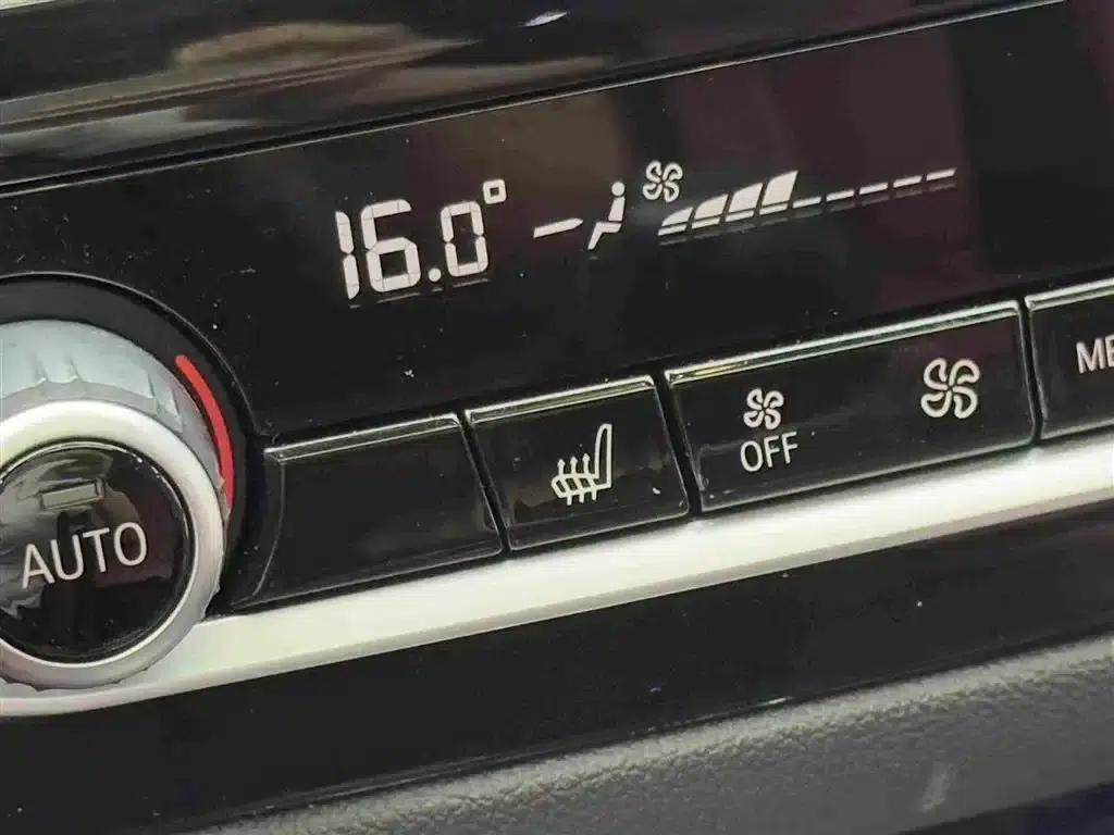 BMW 5 Series PHEV 2022 Facelift 535Le M Sport Package — миниатюра 13