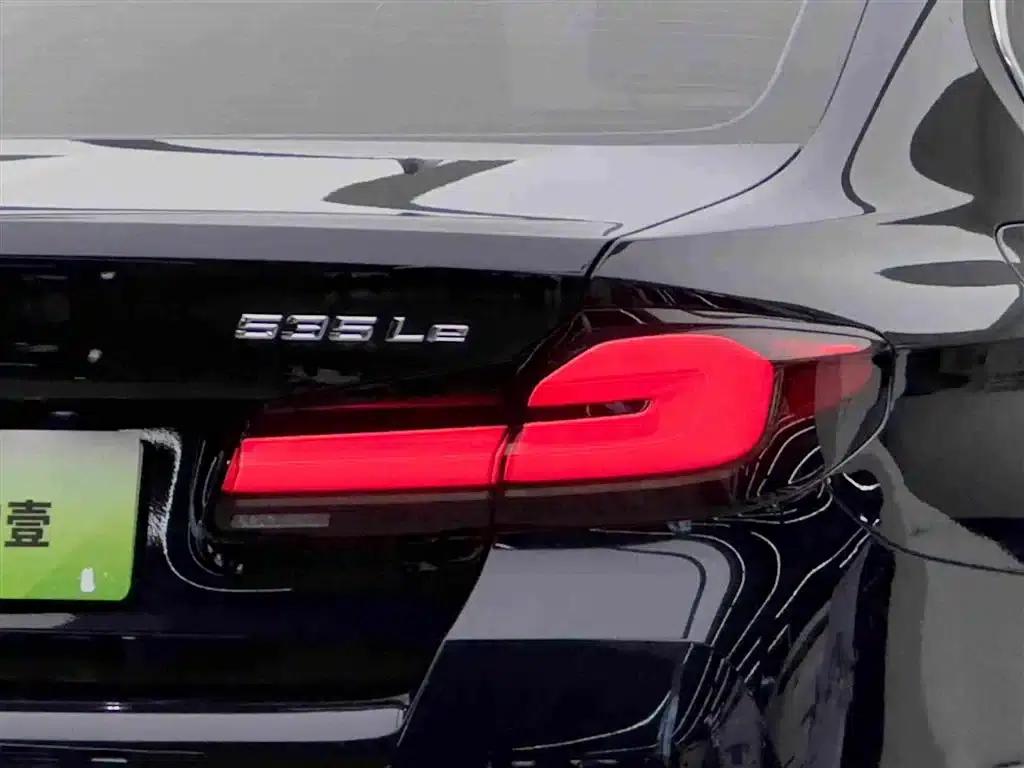 BMW 5 Series PHEV 2022 Facelift 535Le M Sport Package — миниатюра 18
