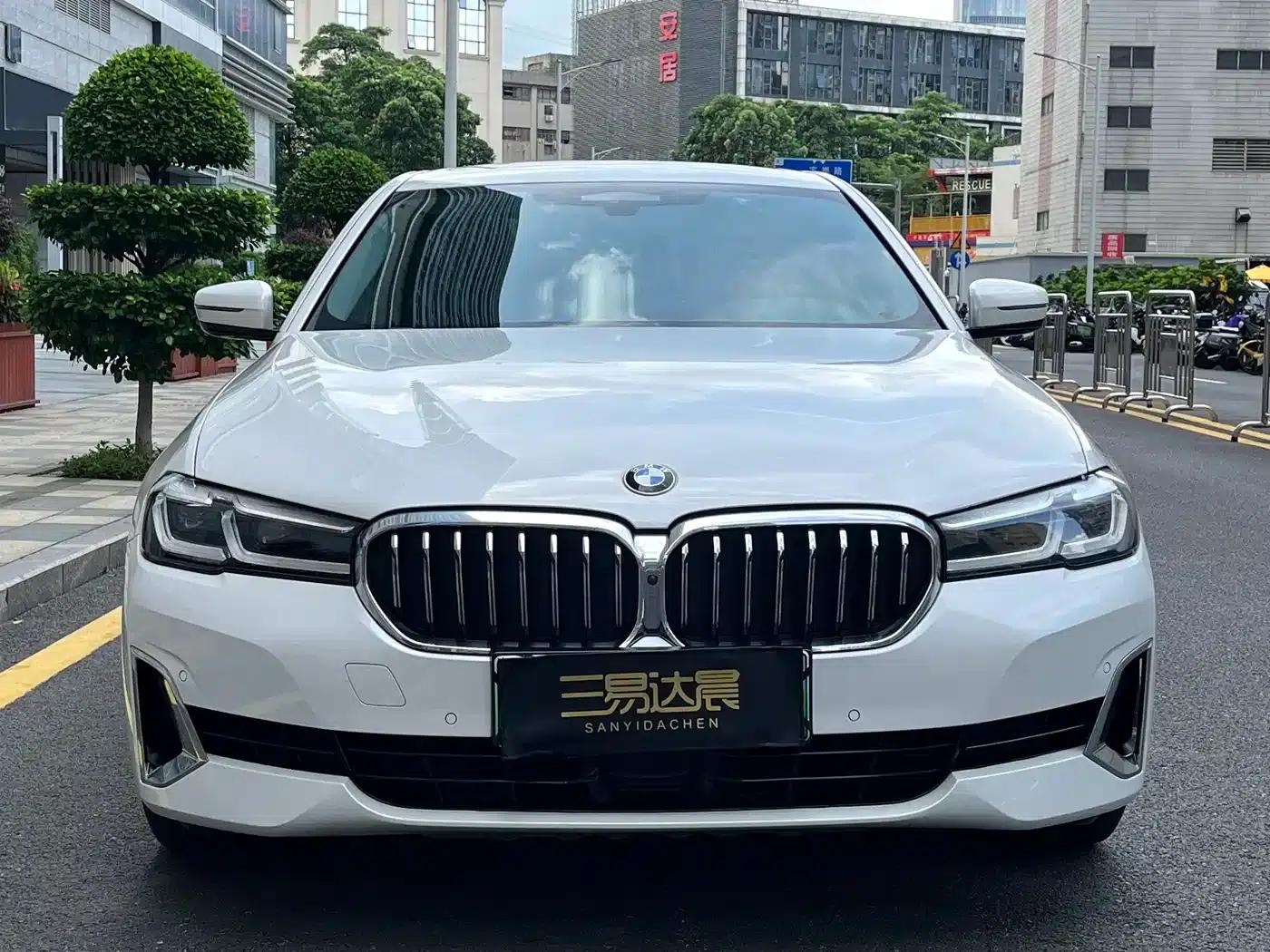 BMW 5 Series PHEV 2021 535Le Luxury Package — миниатюра 2