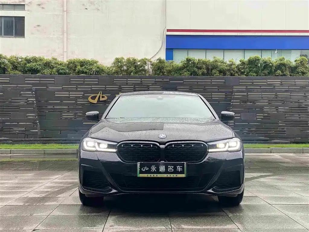 BMW 5 Series PHEV 2022 535Le M Sport Package — миниатюра 2