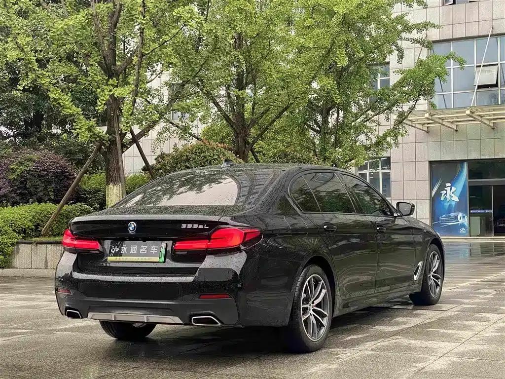 BMW 5 Series PHEV 2022 535Le M Sport Package — миниатюра 16