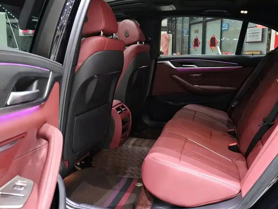BMW 5 Series PHEV 2022 535Le M Sport Package — миниатюра 7