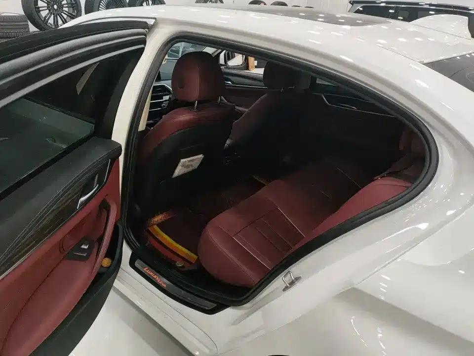 BMW 5 Series PHEV 2022 535Le M Sport Package — миниатюра 6