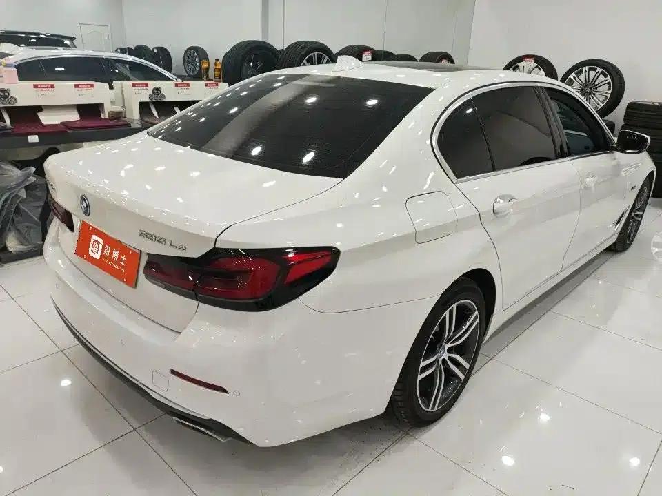 BMW 5 Series PHEV 2022 535Le M Sport Package — миниатюра 9