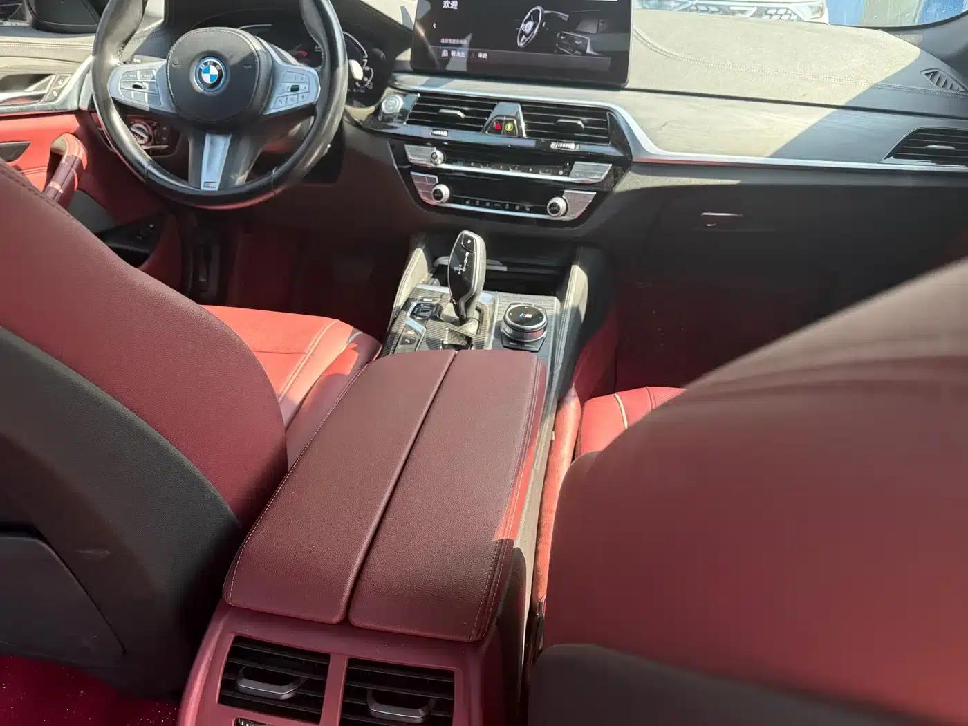 BMW 5 Series PHEV 2022 Facelift 535Le M Sport Package — миниатюра 5