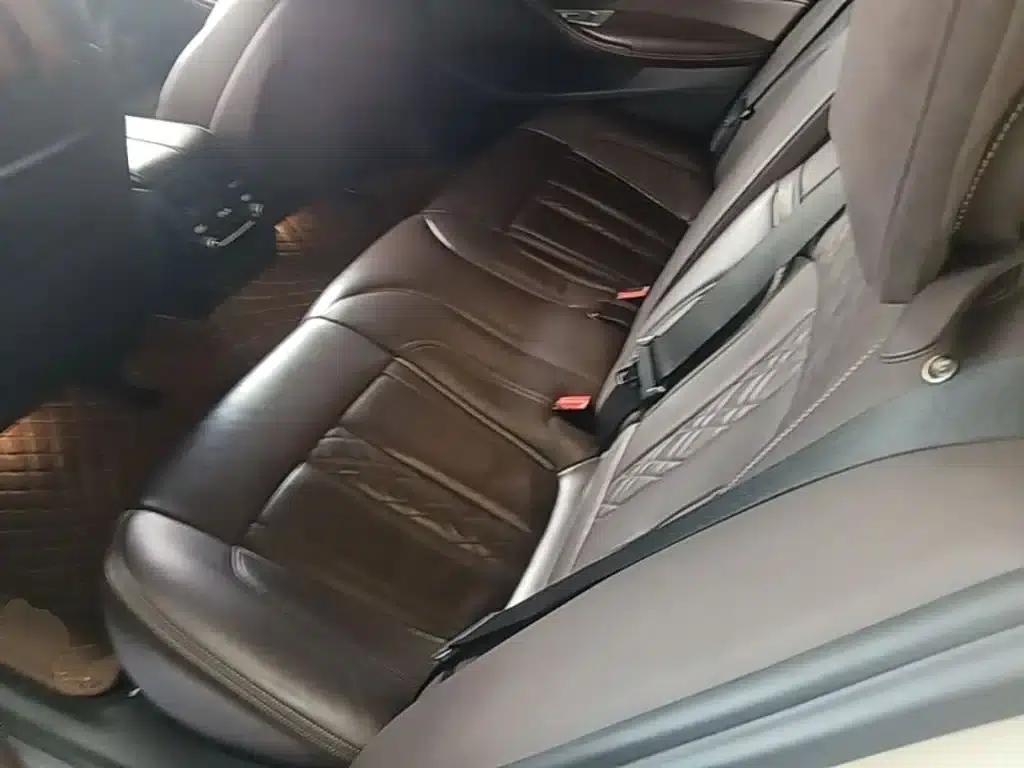 BMW 5 Series PHEV 2019 530Le Luxury Package — миниатюра 13
