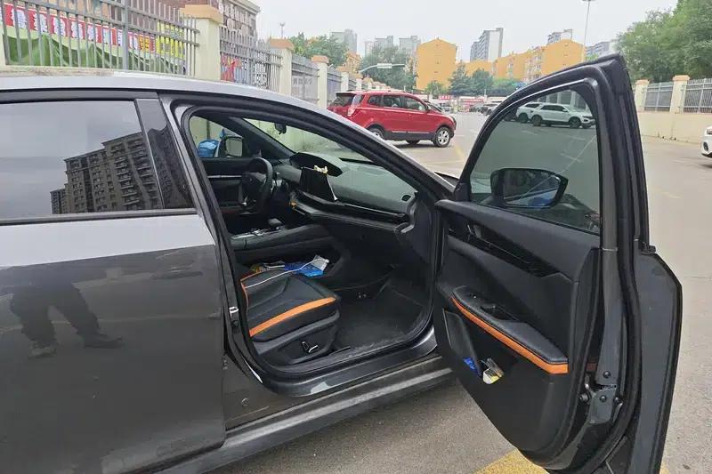 Changan UNI-V 2024 1.5T High-Performance Edition — миниатюра 8