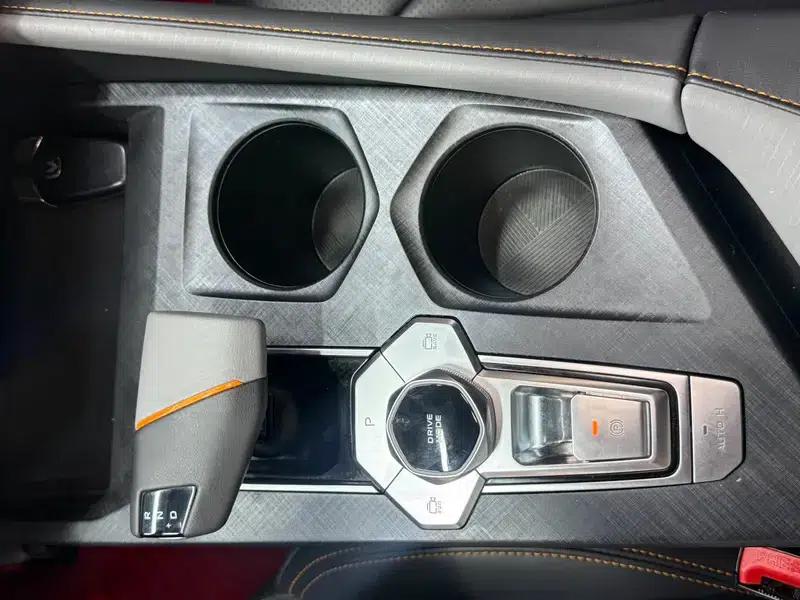 Changan UNI-V 2023 1.5T Premium Edition — миниатюра 22