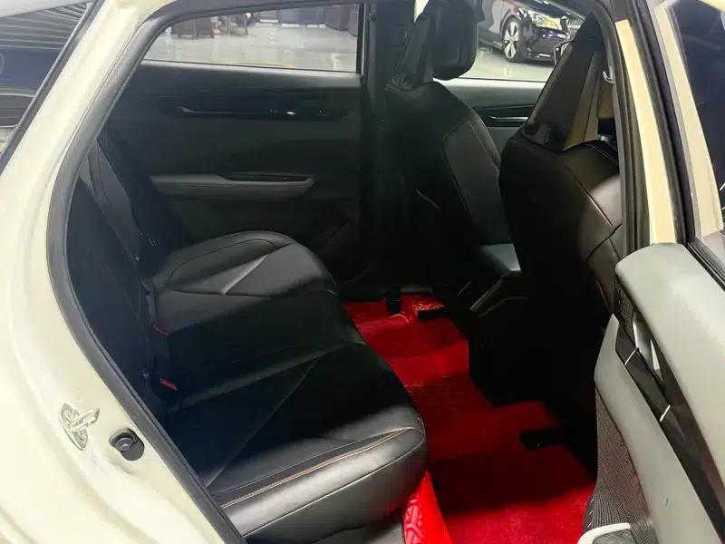 Changan UNI-V 2023 1.5T Premium Edition — миниатюра 28