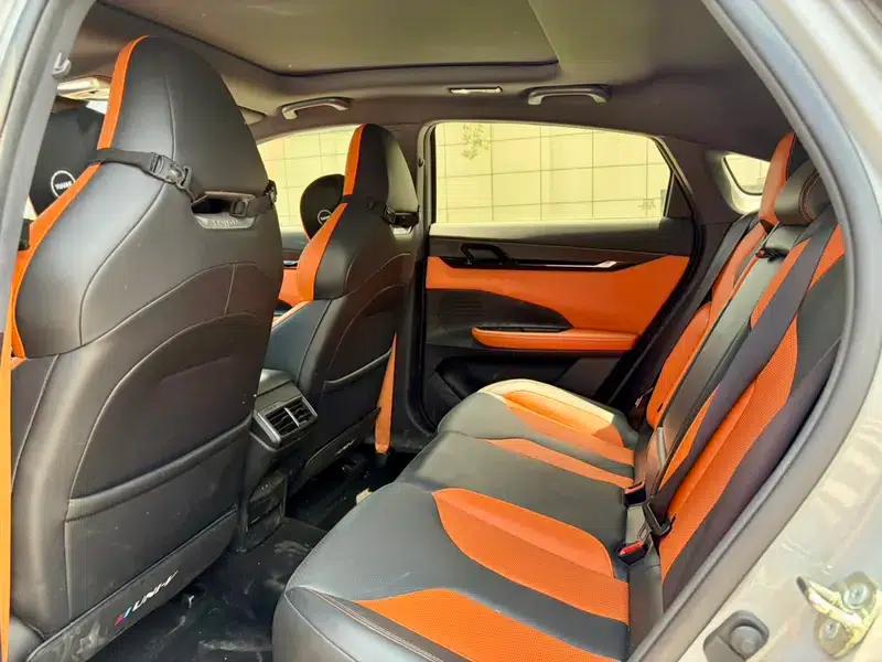 Changan UNI-V 2023 1.5T Sport Edition — миниатюра 10