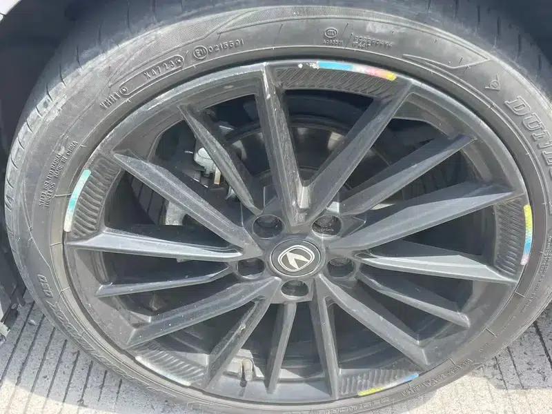 Changan UNI-V 2023 1.5T Premium Edition — миниатюра 9