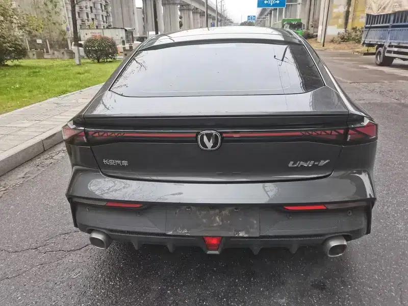 Changan UNI-V 2022 1.5T Premium Edition — миниатюра 5