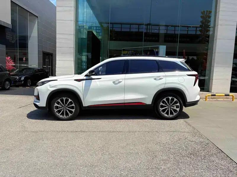 Changan CS75 PLUS 2022 2.0T Automatic Flagship Edition — миниатюра 4