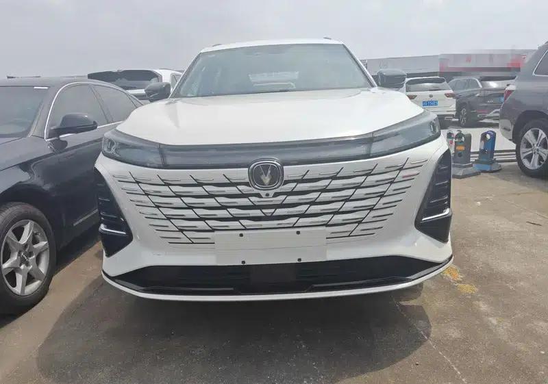 Changan CS75 PLUS 2024 Model, Third Generation, Champion Edition, 2.0T Automatic Intelligent Driving Powerful Type — миниатюра 2
