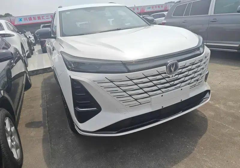 Changan CS75 PLUS 2024 Model, Third Generation, Champion Edition, 2.0T Automatic Intelligent Driving Powerful Type — миниатюра 3