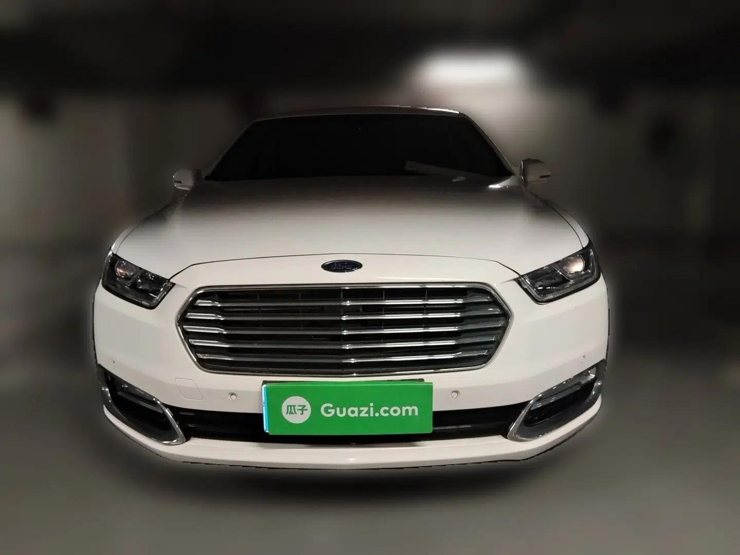 Ford Taurus 2015 EcoBoost 245 Luxury Model — миниатюра 2