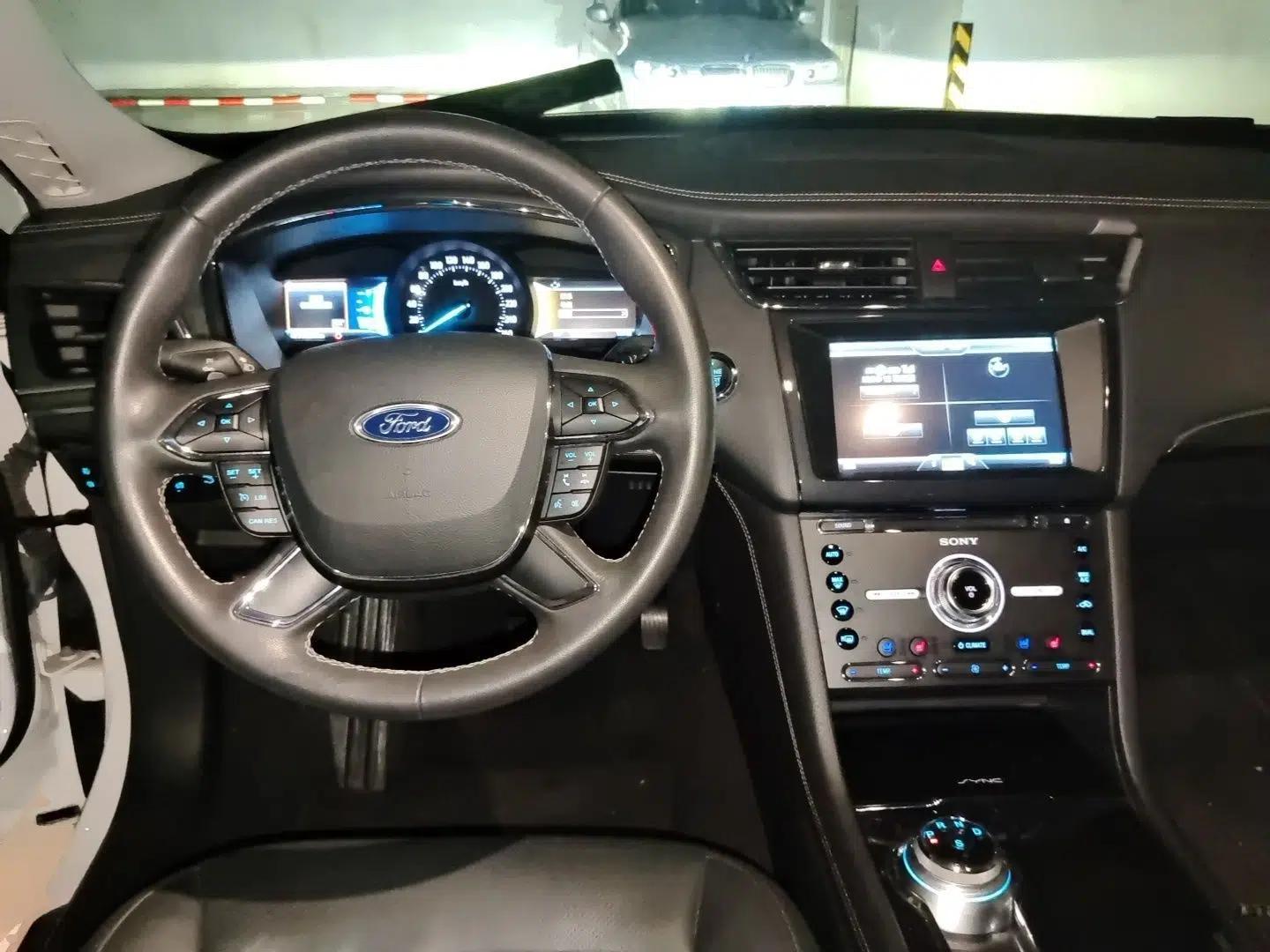 Ford Taurus 2015 EcoBoost 245 Luxury Model — миниатюра 6