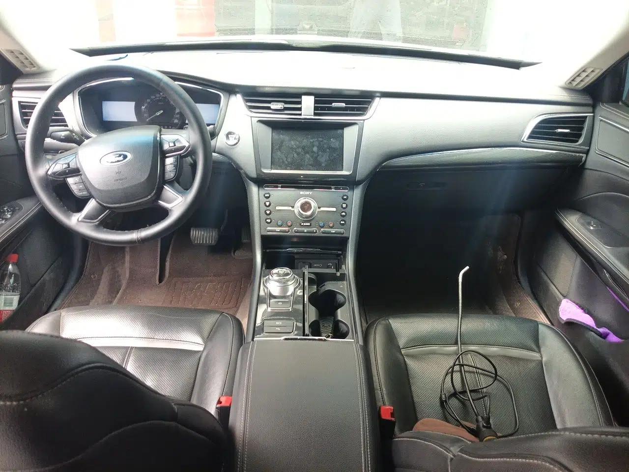 Ford Taurus 2015 EcoBoost 245 Luxury Model — миниатюра 9