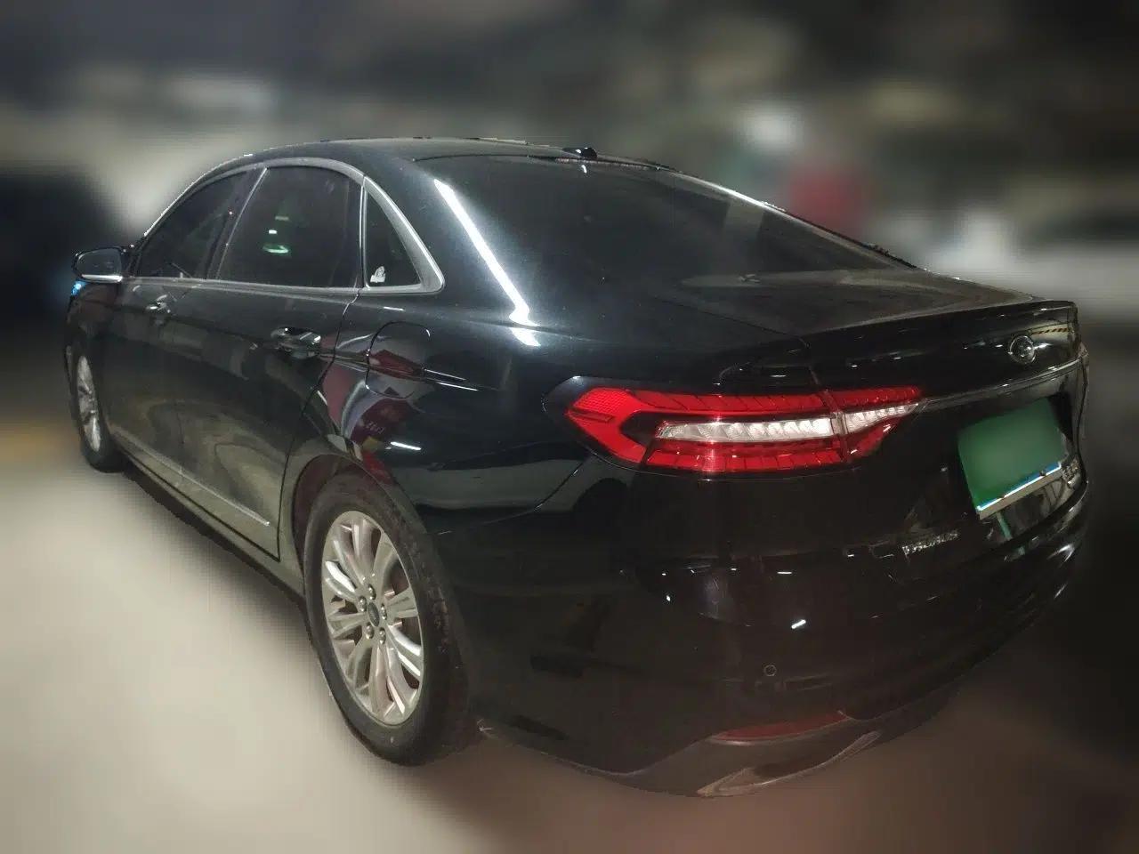 Ford Taurus 2019 EcoBoost 245 Comfort Edition — миниатюра 4