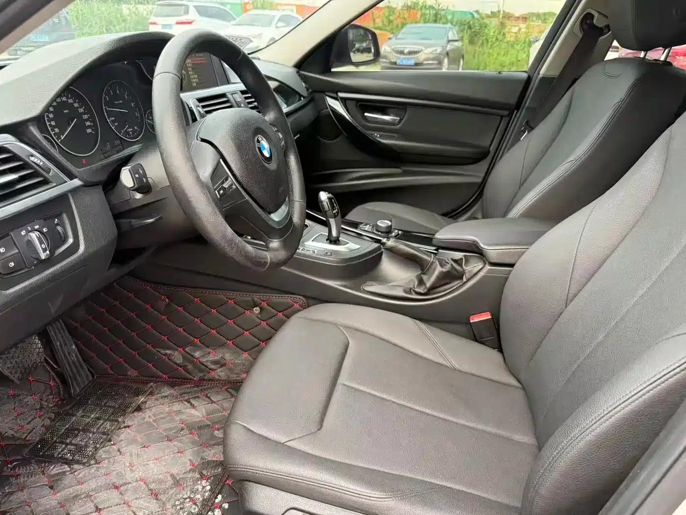 2017 BMW 3 Series 318Li Fashion Edition — миниатюра 4