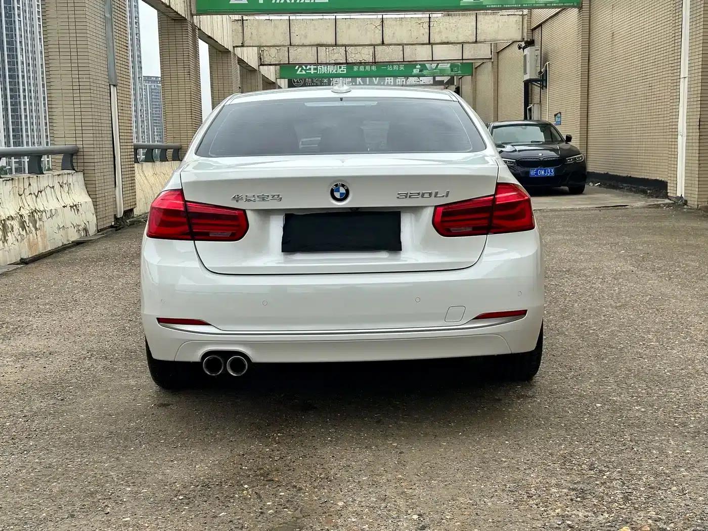BMW 3 Series 2019 320Li Fashion Edition — миниатюра 6