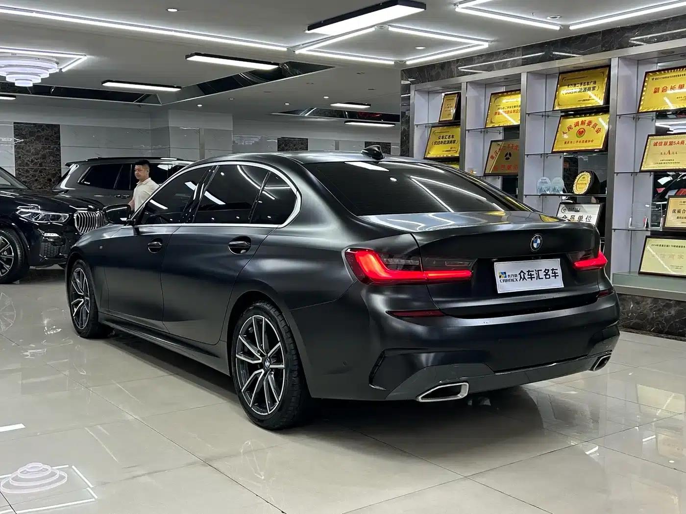 2020 BMW 3 Series 320Li M Sport Package — миниатюра 4