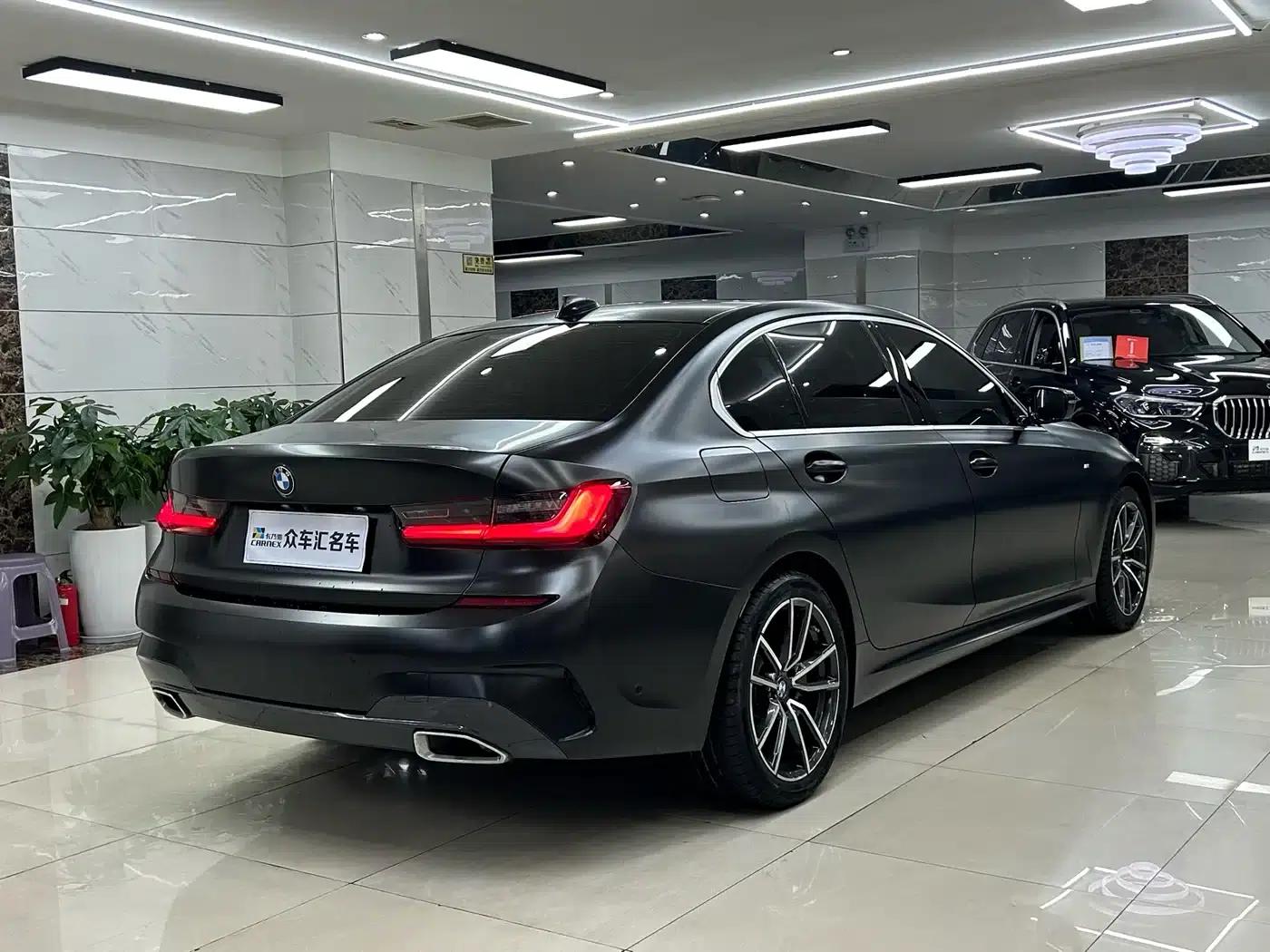 2020 BMW 3 Series 320Li M Sport Package — миниатюра 7