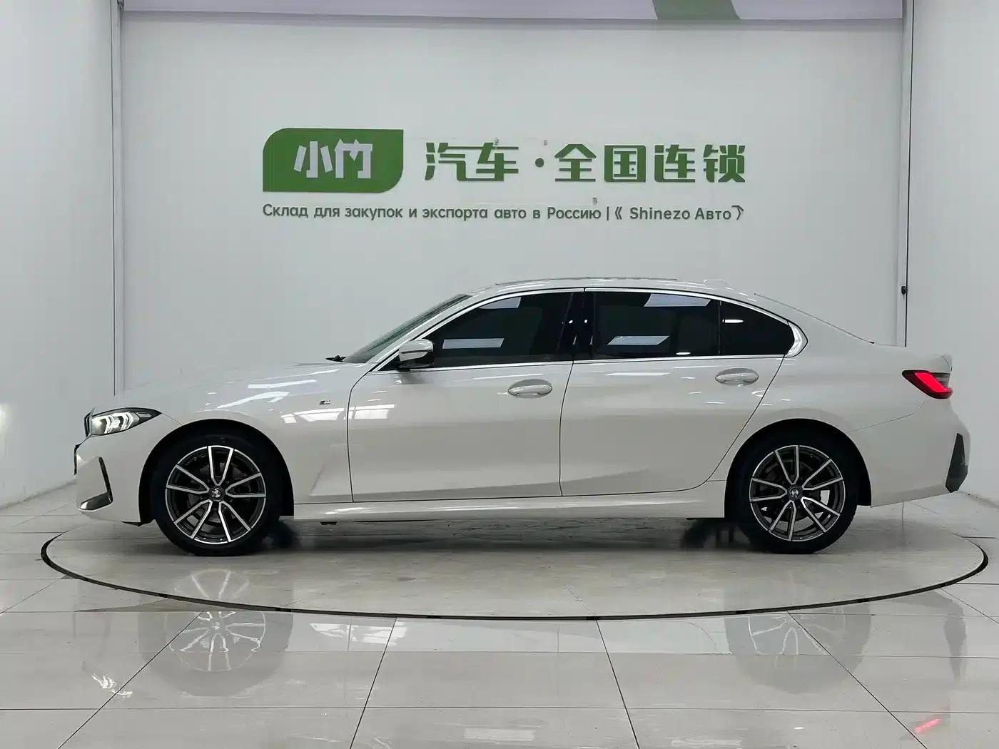2023 BMW 3 Series 320Li M Sport Package — миниатюра 5