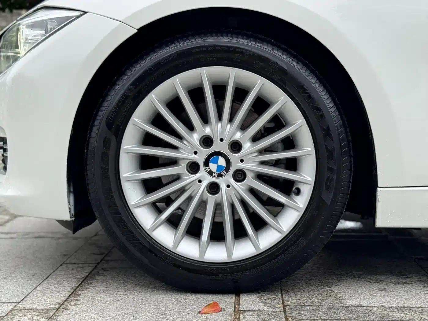 BMW 3 Series 2015 320Li Luxury Design Package — миниатюра 24