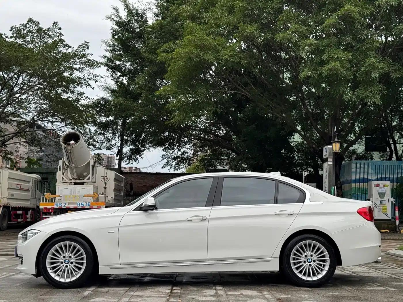 BMW 3 Series 2015 320Li Luxury Design Package — миниатюра 5