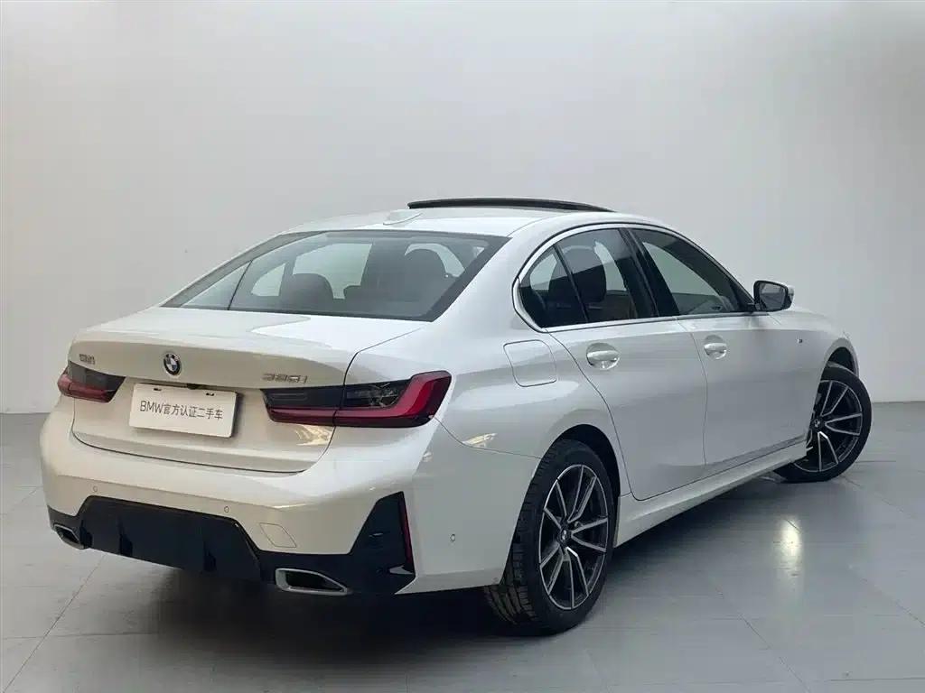 2025 BMW 3 Series 325i M Sport Package — миниатюра 4