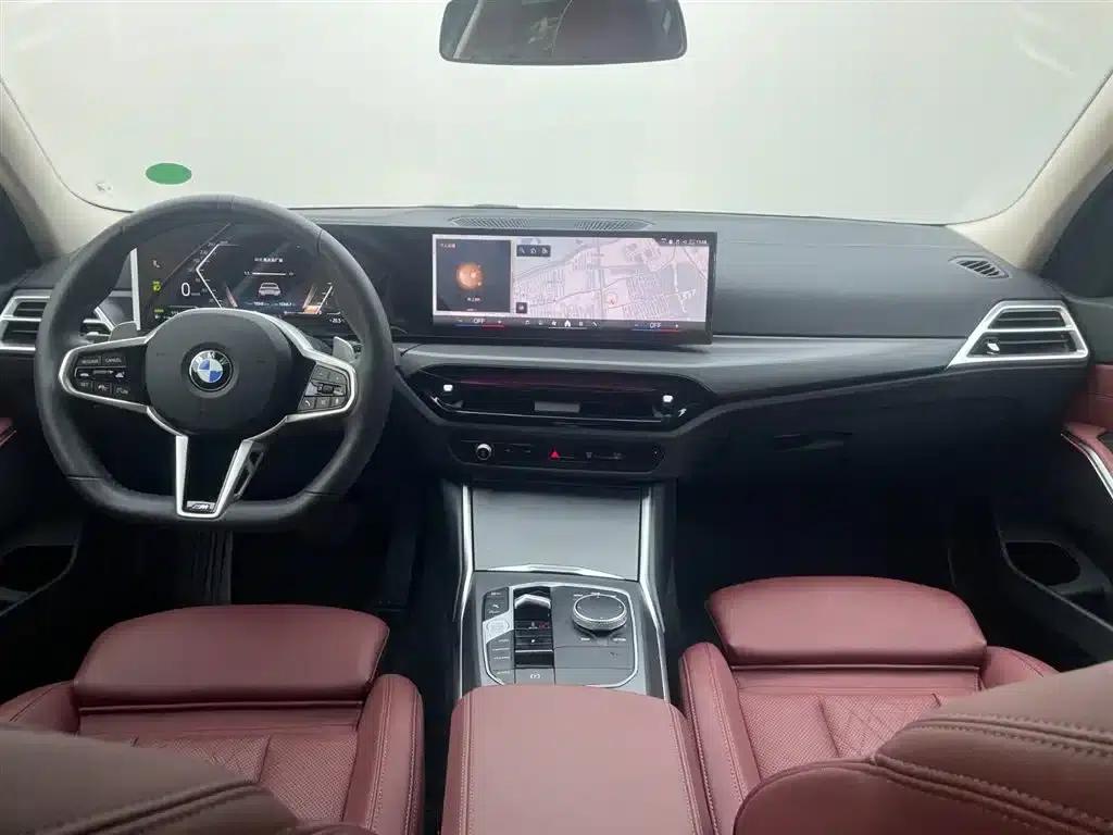 2025 BMW 3 Series 325i M Sport Package — миниатюра 7