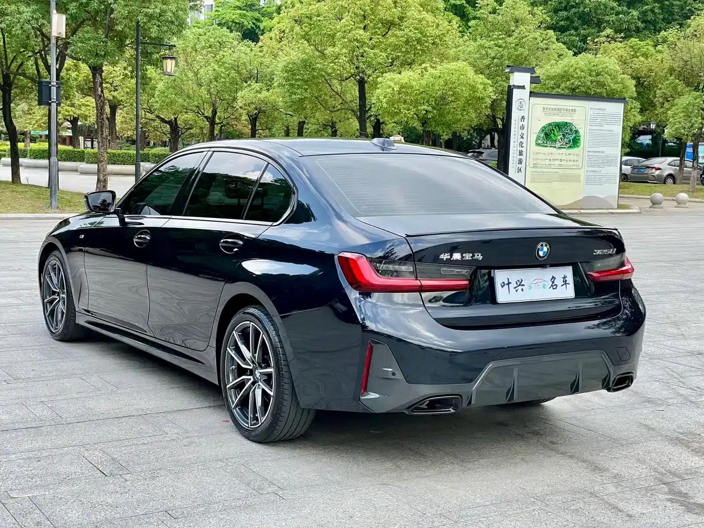 2023 BMW 3 Series 325Li M Sport Package — миниатюра 13