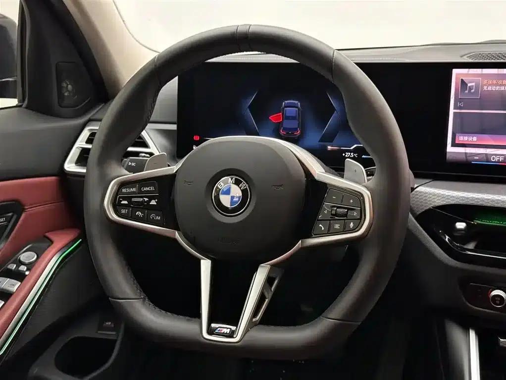 2025 BMW 3 Series 330Li M Sport Shadow Edition — миниатюра 12