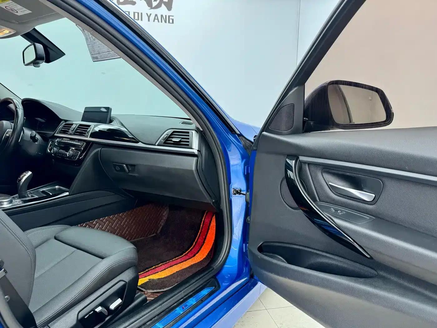 2018 BMW 3 Series 320Li Leading M Sport Package — миниатюра 12