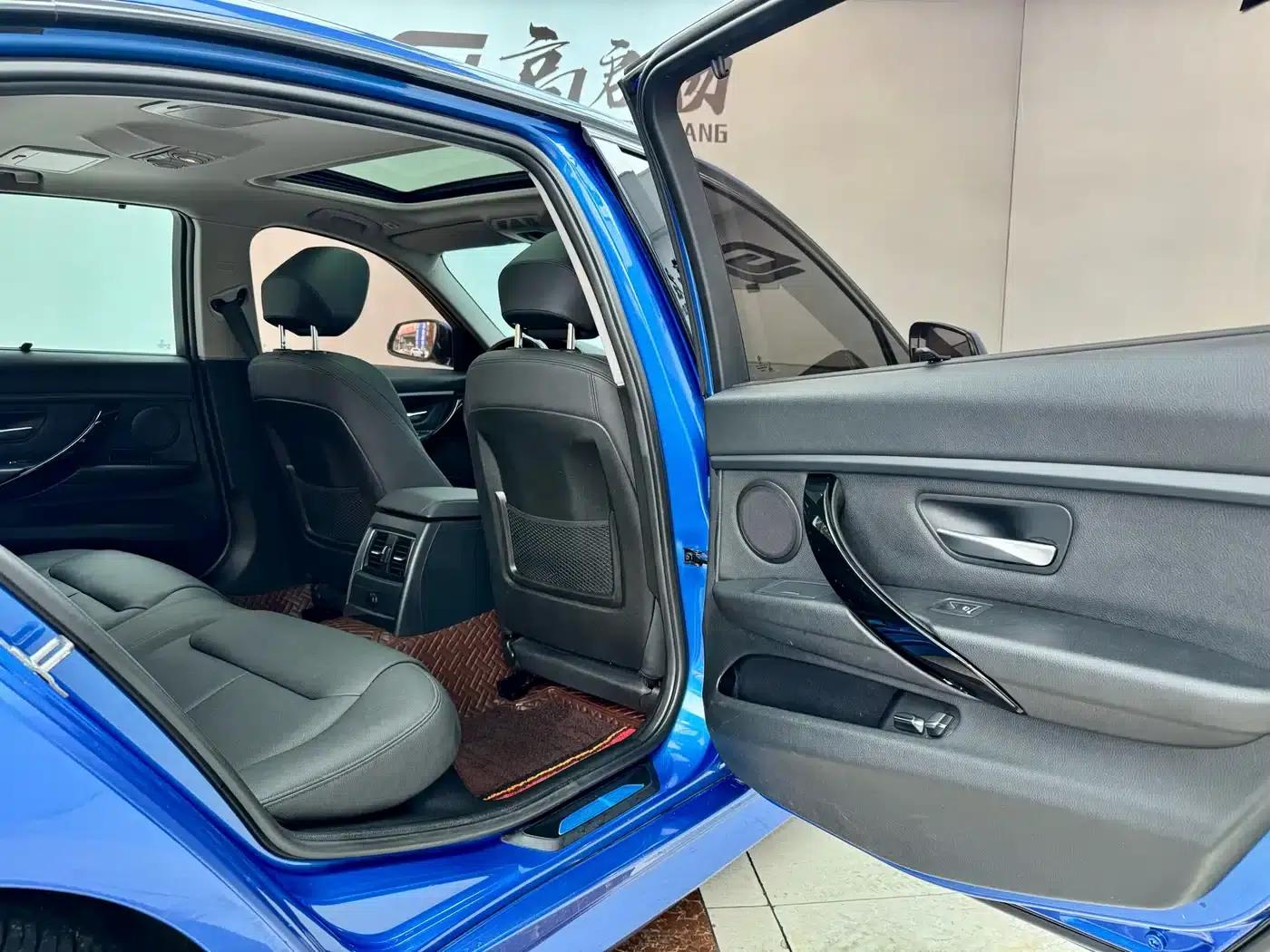2018 BMW 3 Series 320Li Leading M Sport Package — миниатюра 10